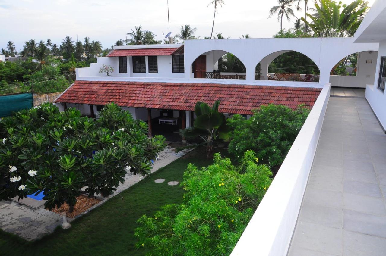 Villa Anna Pondy Пондичерри Экстерьер фото